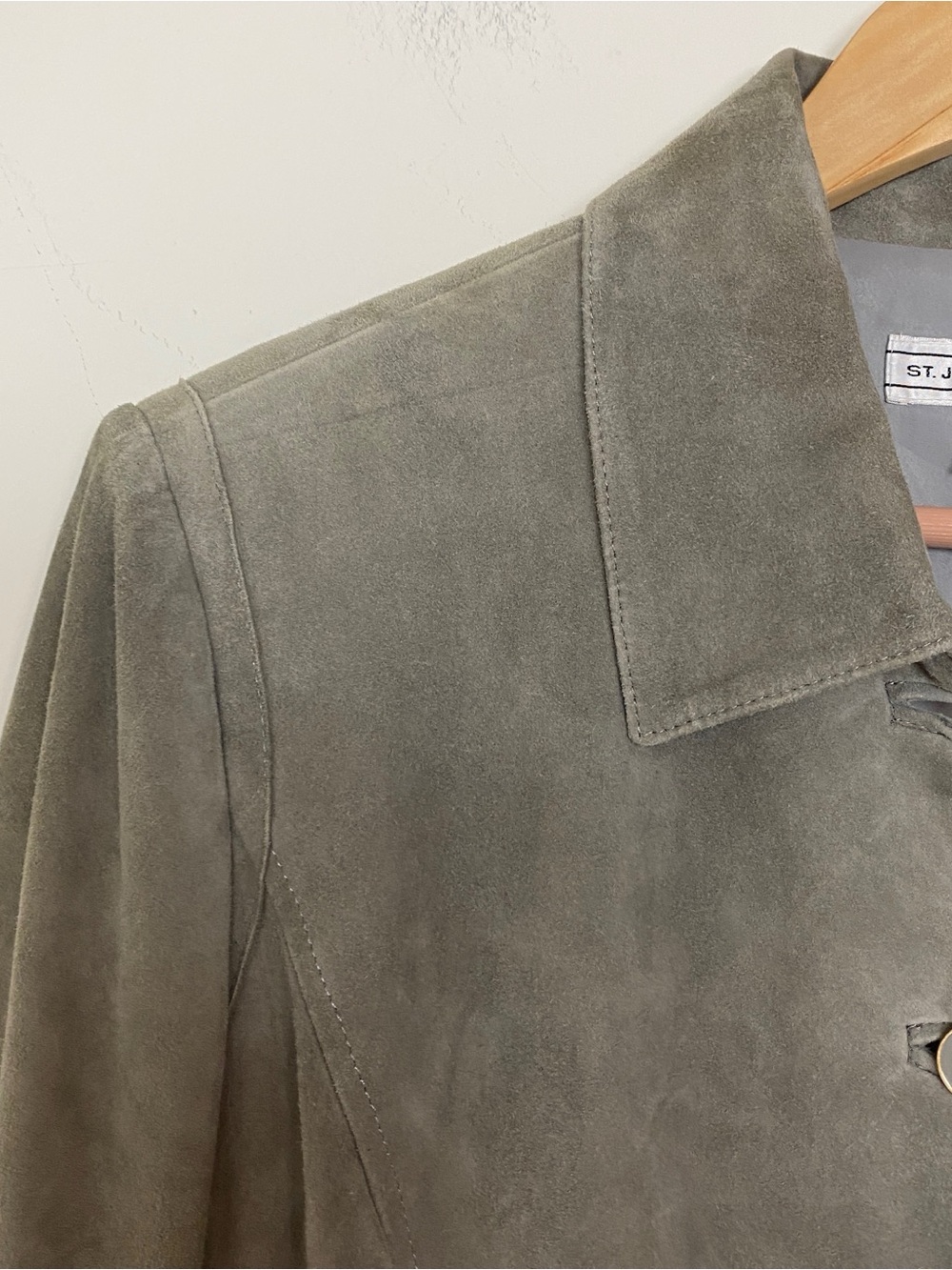 St John Sport GOAT Suede Jacket Sz L - Picture 2 of 8